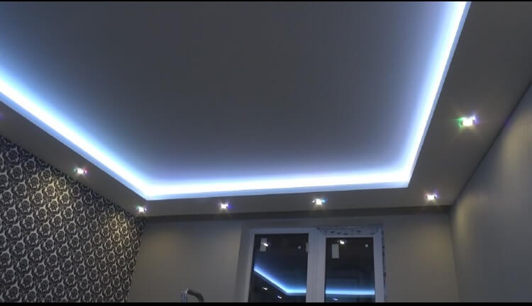 Виды светодиодных подсветок для потолка