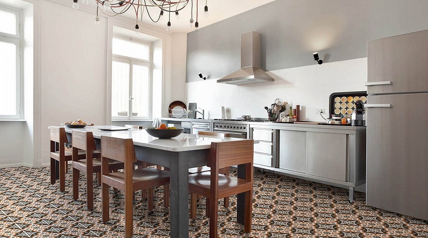 Кухня-столовая с отделкой мозаичным керамогранитом от Estima