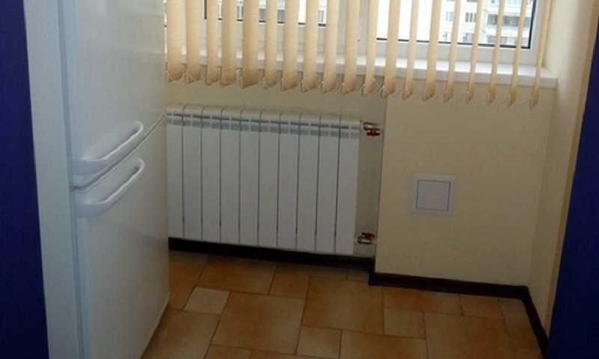 Установка холодильника - боком к радиатору отопления