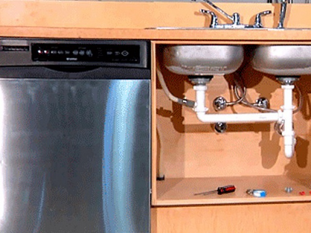 Посудомоечная машина: подключение и обслуживание
